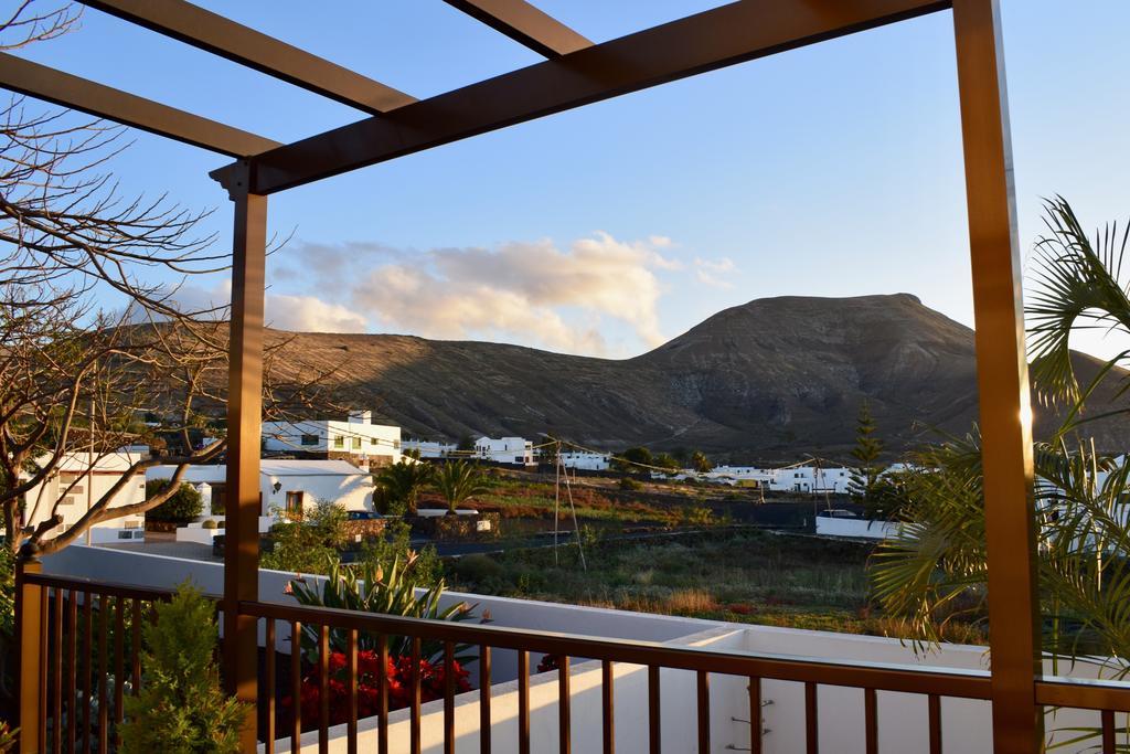 Casa Lava Villa Yaiza  Buitenkant foto